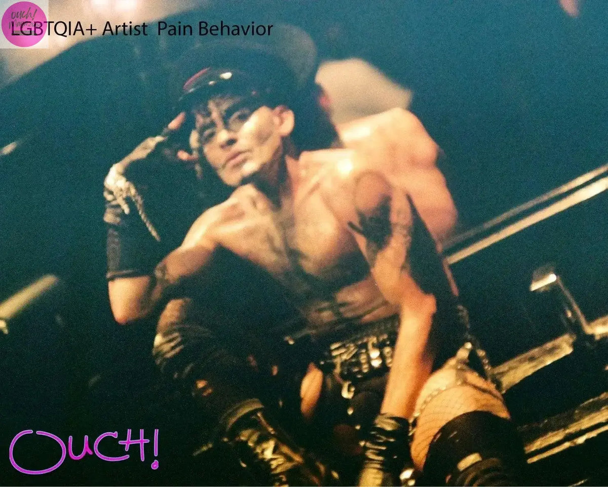 Artist Pain Behavior