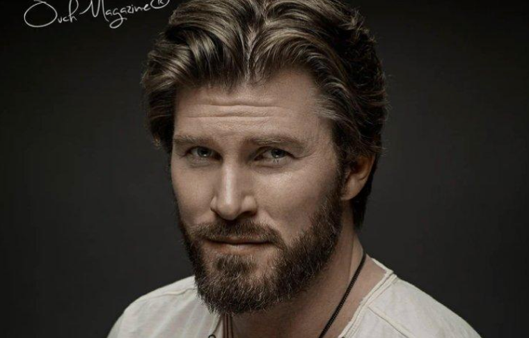  Christopher Russell 
