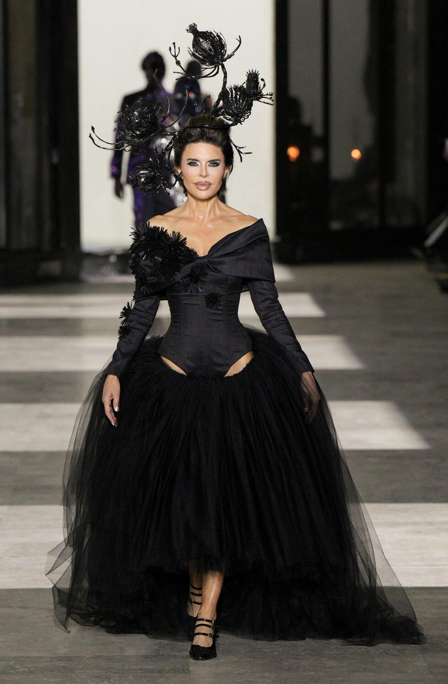 GERMANIER Haute Couture S/S 2026 opened with Lisa Rinna
