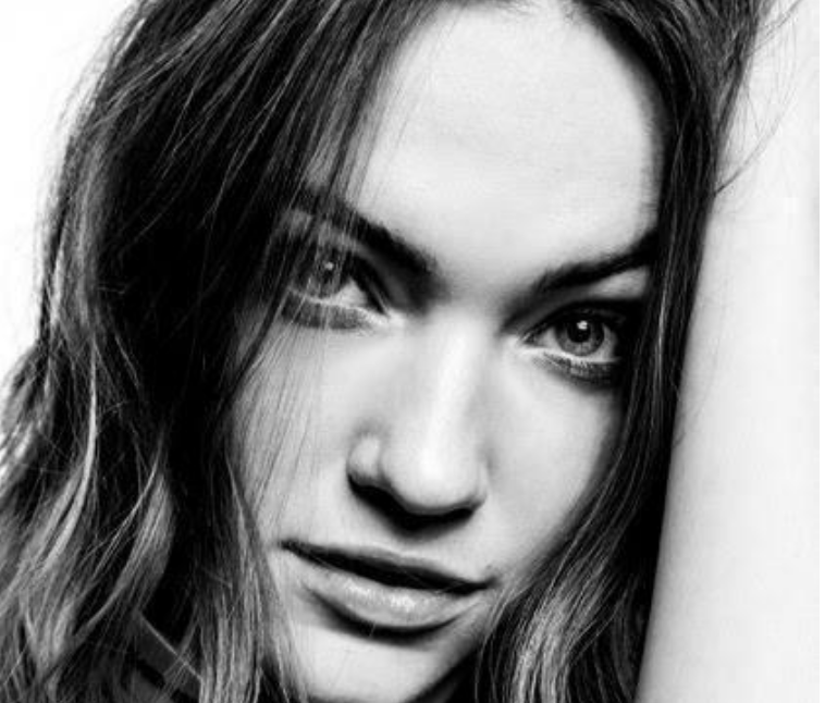 ouch magazine /  Violett Beane