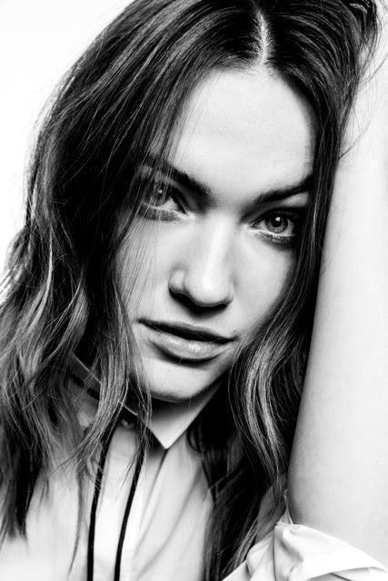 In a Flash with Actress Violett Beane