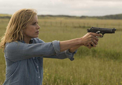 Well, the Fear of the Walking dead is Over for me they killed off Madison Clark? - Ouch! Magazine : Fashion Entertainment Blog and Publication